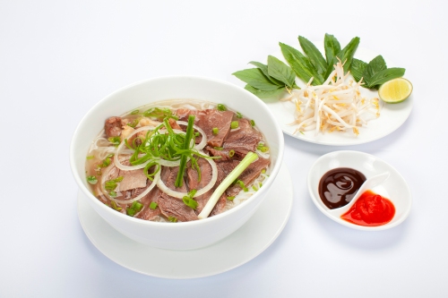 khai truong nha hang pho viet nam dau tien tai malaysia