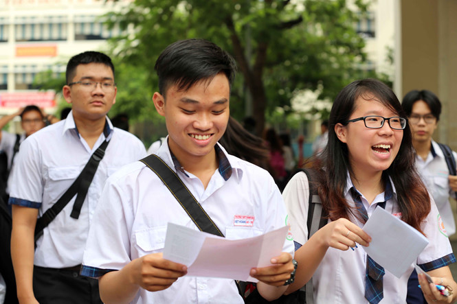 thu truong bui van ga li giai ve hien tuong mua diem 10