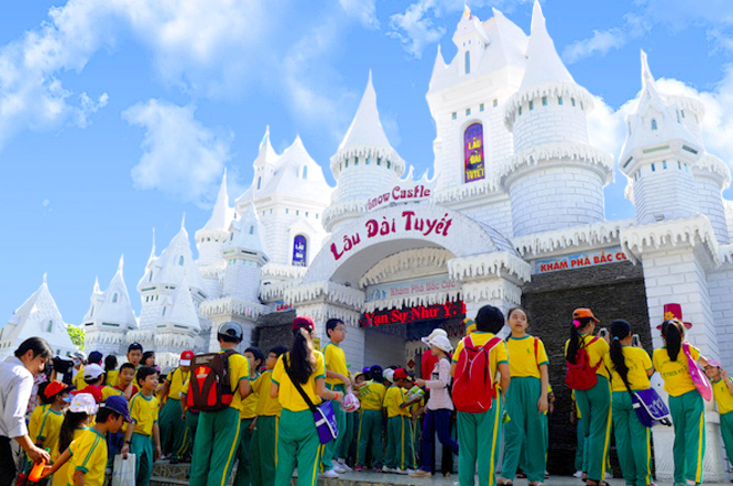 trai nghiem mua he 2017 soi dong tai suoi tien