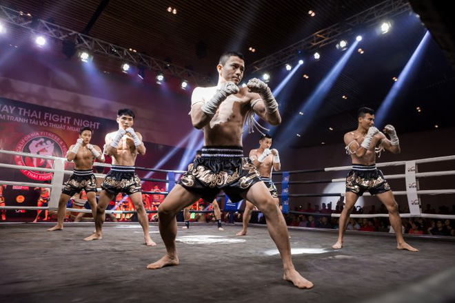 nguyen tran duy nhat tham du giai dau muay thai tai viet nam