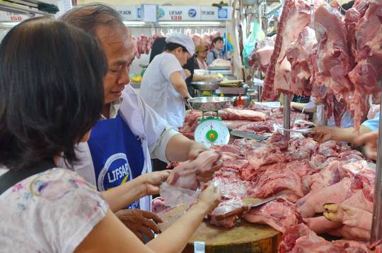 dai gia nganh chan nuoi chua het lo du gia lon tang