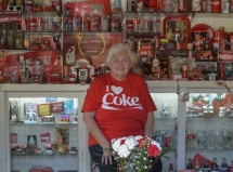 coca cola bi so gay vi de quang cao mo lon viet nam