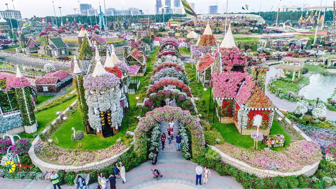 dubai miracle garden vuon hoa tu nhien lon nhat the gioi o dubai