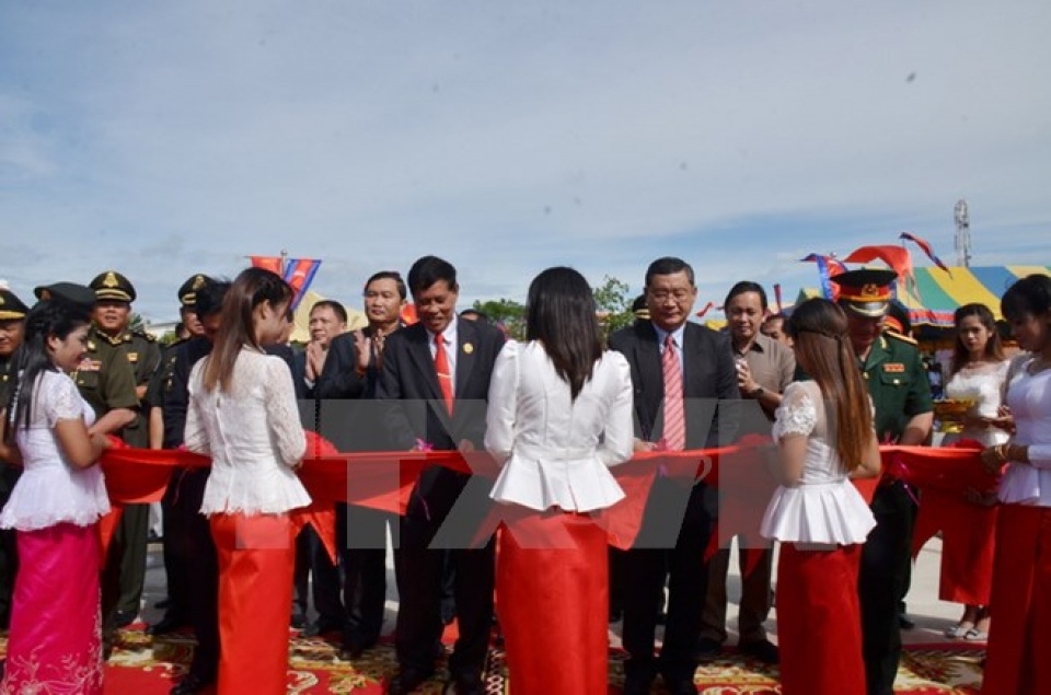 khanh thanh tuong dai huu nghi campuchia viet nam tai tinh battambang