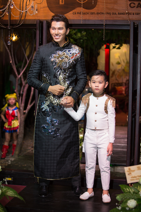 nguyen thi thanh tai xuat voi vai tro nguoi mau
