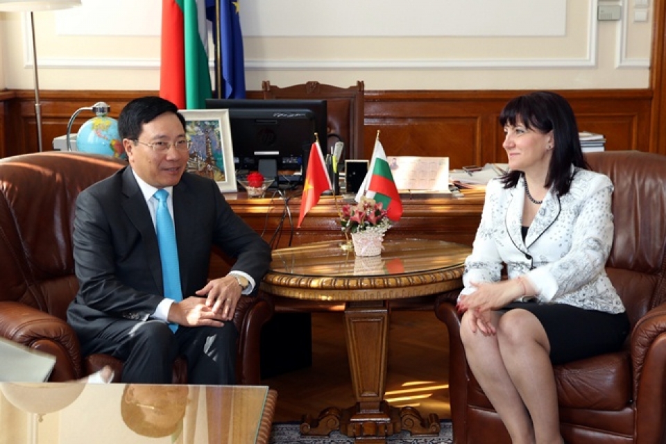 viet nam bulgaria nhat tri dua hop tac kinh te len tam cao moi
