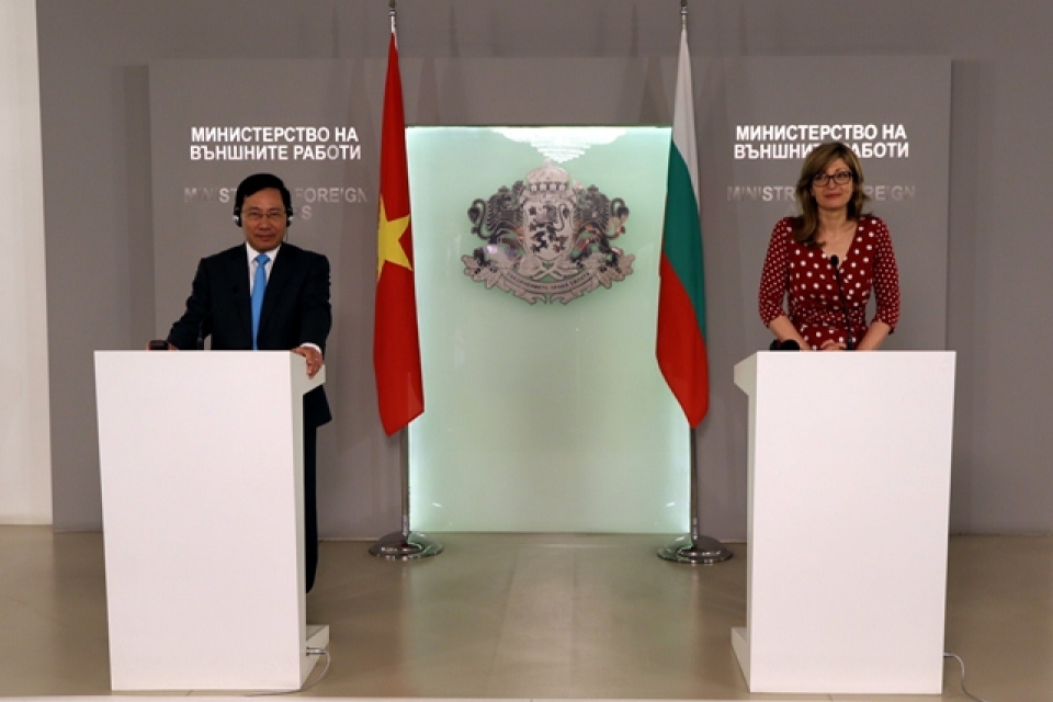 viet nam bulgaria nhat tri dua hop tac kinh te len tam cao moi