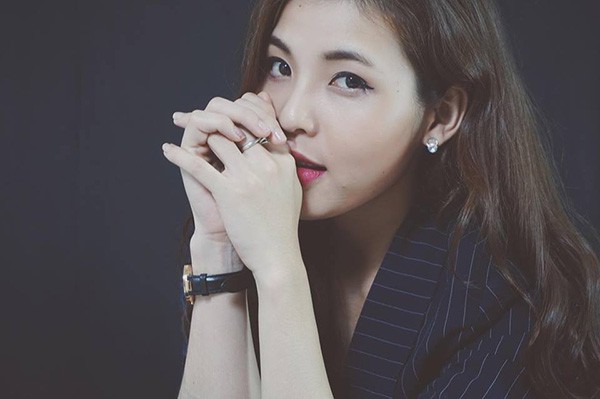 cuoc tinh ngan ngui voi mr can tro xuan nghi cua nu mc truyen hinh goi cam