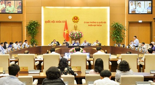 hom nay thuong vu quoc hoi hop phien 25 tiep tuc cho y kien du thao 3 luat quan trong