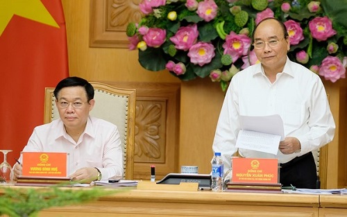 dong luc tang truong la gi va giai phap nao