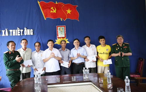 tri an nhung nguoi co cong voi cach mang hai nuoc viet nam va lao
