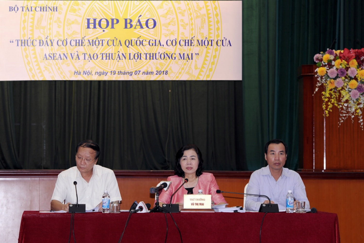 co che mot cua quoc gia chi co 53 thu tuc duoc ket noi sau 4 nam