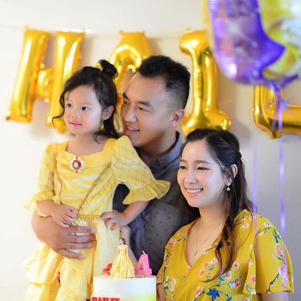 cuoc song cua nu ca si nong bong tung tuyen bo khong biet cuong do la la ai gio ra sao