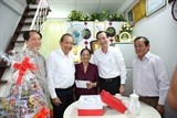 trien khai chinh sach voi nguoi viet co cong tai campuchia