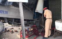 video khoanh khac xe tai dam sap cau di bo khien ca tuyen duong nao loan