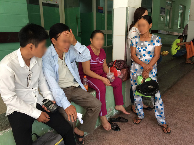 su im lang dang so sau tieng no vu xe ruoc dau gap nan tham khoc hon 10 nguoi trong xe khong cat mot loi keu cuu