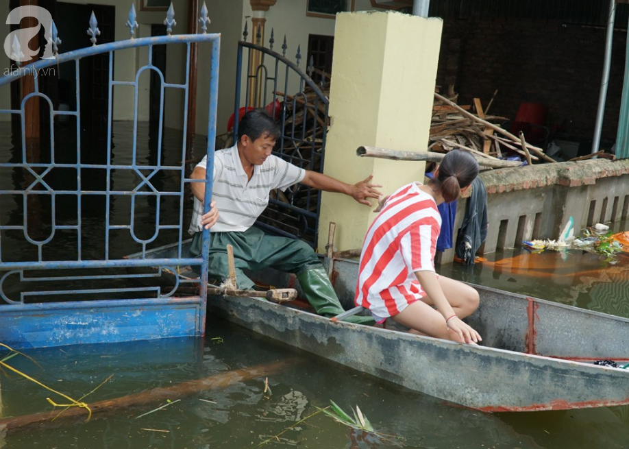 quoc oai ngap nang suot 10 ngay nguoi dan doi mat voi dich dau mat do va thieu nuoc sach