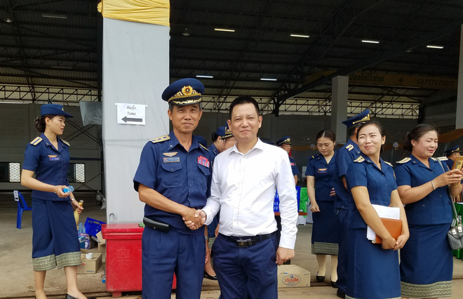 phi cong quan su kq lao noi gi ve phi cong va khong quan viet nam