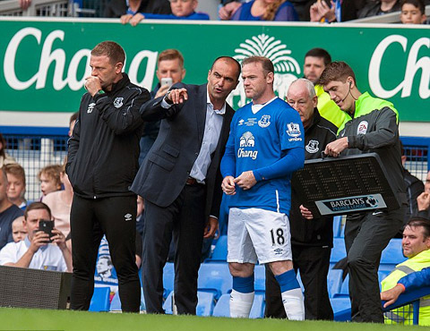 sau 11 nam rooney tro ve khoac ao everton