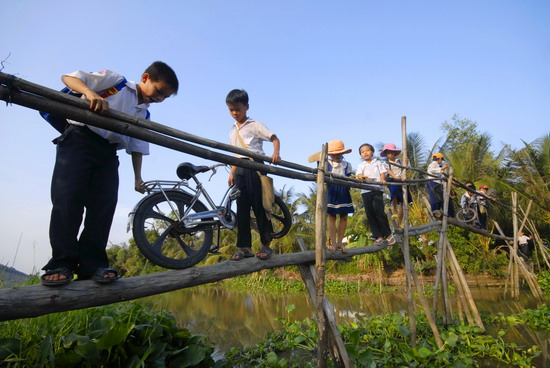 ban duoc cong diem toi thi khong co bat cong