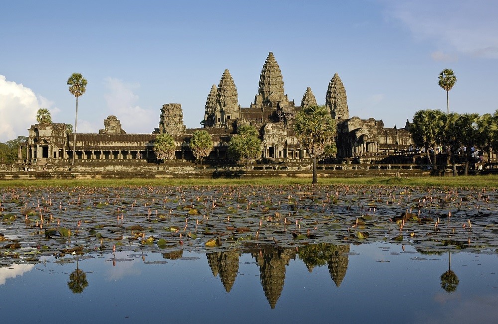 ve vao quan the den angkor wat se tang gap doi