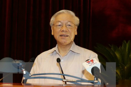 ban bi thu thong bao tinh hinh bien dong toi can bo cap cao nghi huu