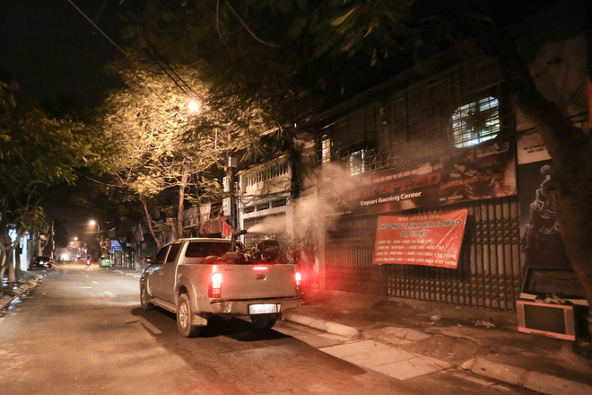 ha noi dung voi rong phun thuoc diet muoi phong dich sot xuat huyet tren toan thanh pho