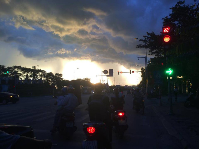 het may ngay tan the o sam son dan mang lai xon xao vi hoang hon mau la o ha noi