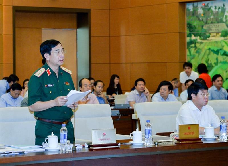 nhieu y kien ve noi dung cua du thao luat quoc phong