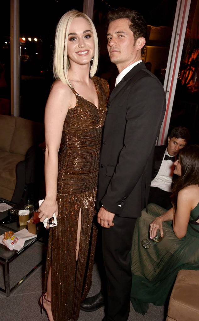 katy perry va orlando bloom bi bat gap di xem ca nhac voi nhau day nghi van tai hop