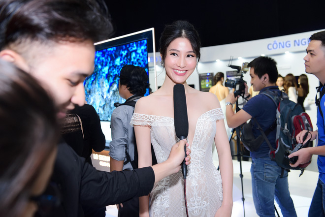 diem my 9x tang can nhung van xinh dep goi cam