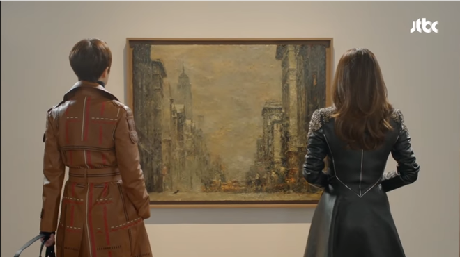 dieu gi o kim hee sun khien kim sun ah luon nhin co bang anh mat nguong mo