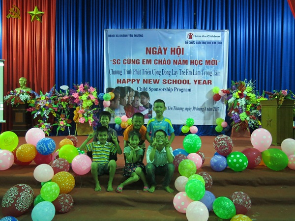 save the children cung em chao nam hoc moi