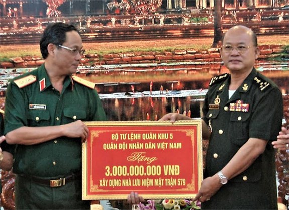 khoi cong xay dung khu luu niem so chi huy mat tran 579qk5 tai campuchia