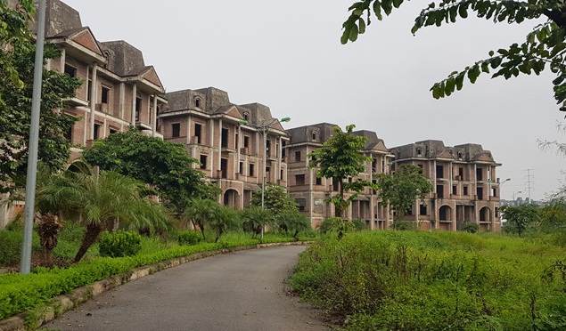 phien giai trinh ve cac du an cham trien khai dat dai bo hoang hon 10 nam tai ha noi