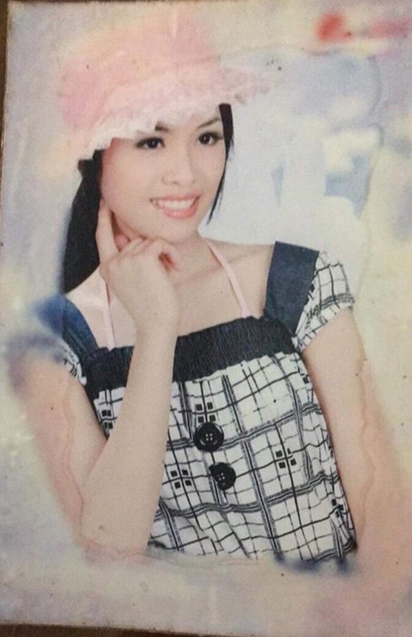 nhan sac thoi chua ai biet den cua a hau bat chap du luan chup anh phan cam