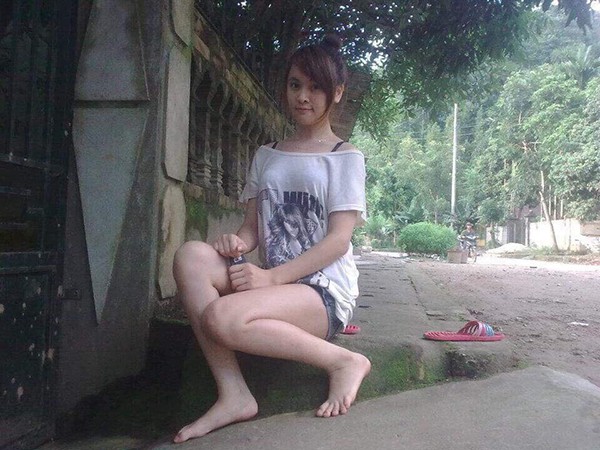 nhan sac thoi chua ai biet den cua a hau bat chap du luan chup anh phan cam