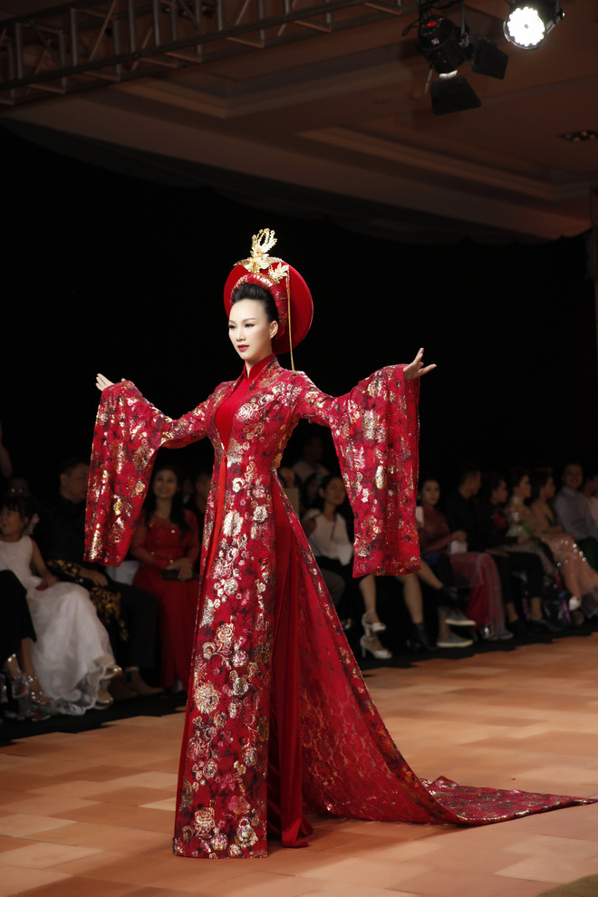 cuu nguoi mau paris vu tai xuat san dien vui ve hoi ngo phi nhung