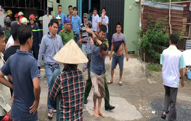 tp hcm ghen tuong voi vo ga dan ong phong hoa dot nha khien ca khu pho bo chay thuc mang