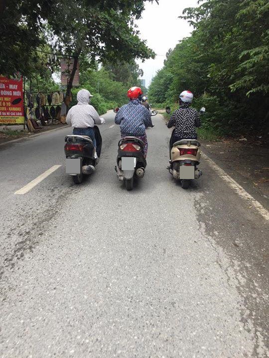 hinh anh ba chi gai ninja va cach di tren duong khien tat ca deu ngan ngam