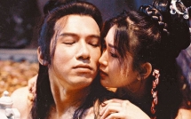 video ha knock out doi thu vo si bi hang loat khan gia lao len danh toi tap
