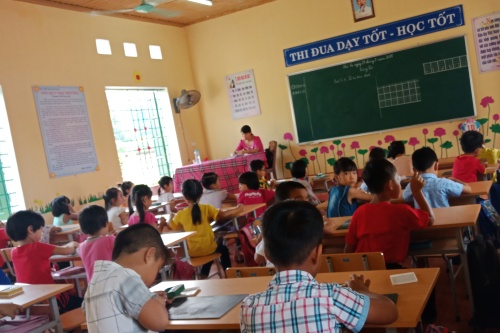 phu tho cac truong tieu hoc day hoc 2 tuan 0 khong thu tien
