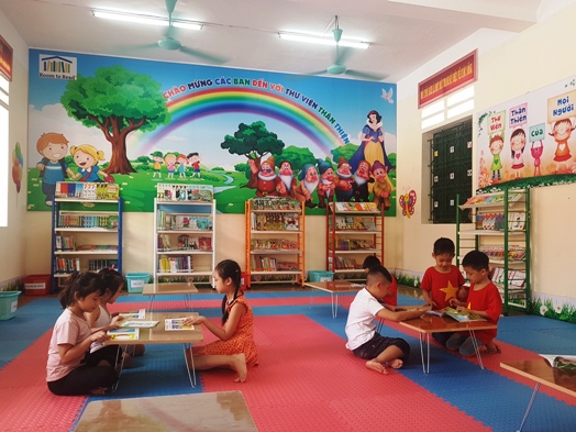 truong tieu hoc bach hac khanh thanh thu vien than thien do to chuc room to read ho tro