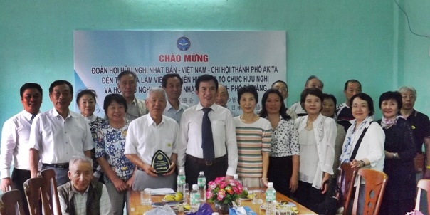 da nang tiep doan hoi huu nghi nhat ban viet nam chi hoi akita