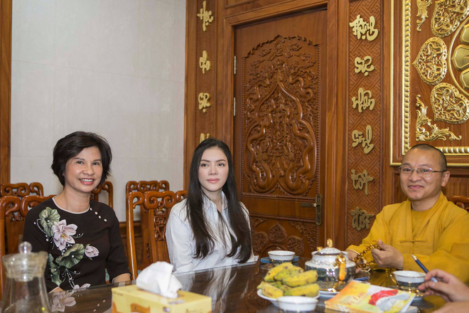 ly nha ky roi nuoc mat nho ve thoi tung mat tu tin vi qua ngheo