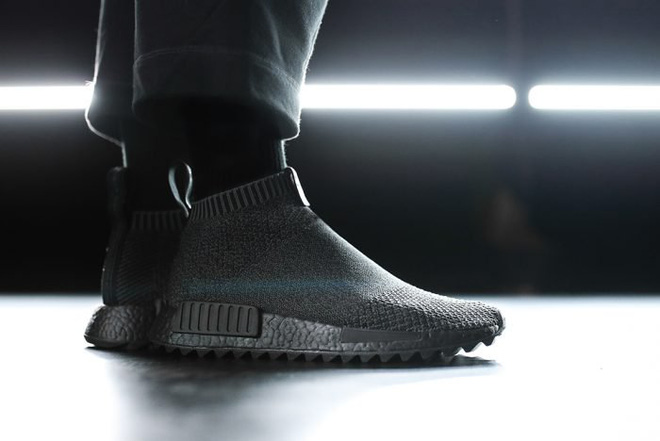 mau nmd collab moi nhat cua adidas duoc lay cam hung tu ninja nhat ban
