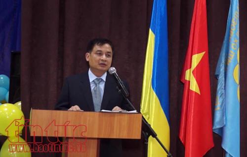 khai giang lop hoc tieng viet tai thu do kiev ukraine