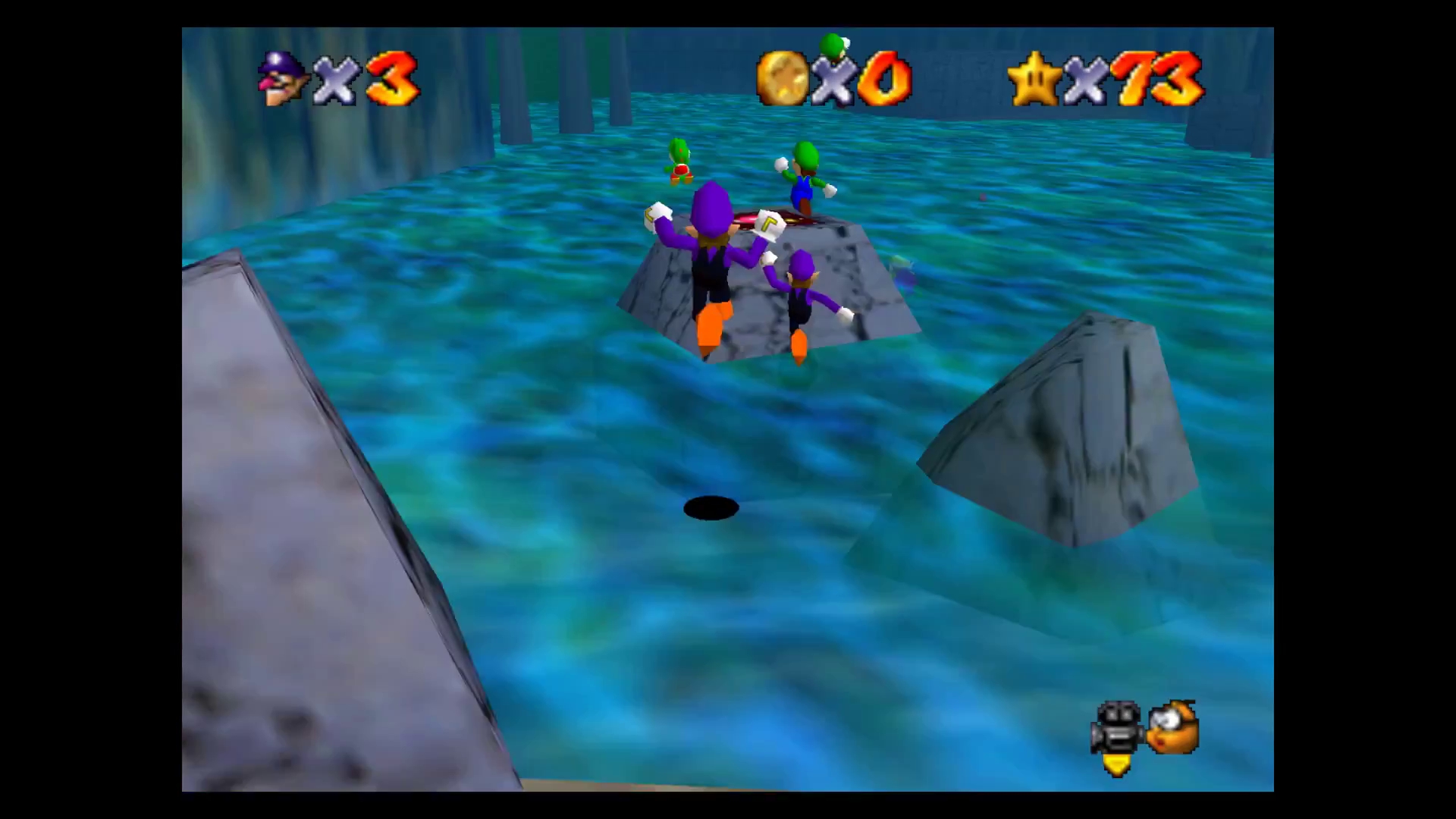 super mario 64 online cho phep 24 nguoi choi cung luc thoa suc quay pha chang khac gi gta online