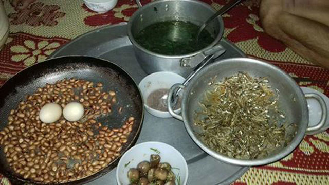 cuoc hoi thoai ngan o ben xe khien nguoi ta rung rung nuoc mat