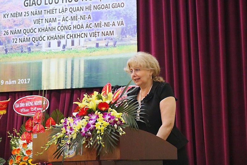 giao luu huu nghi ky niem 25 nam thiet lap quan he ngoai giao viet nam armenia